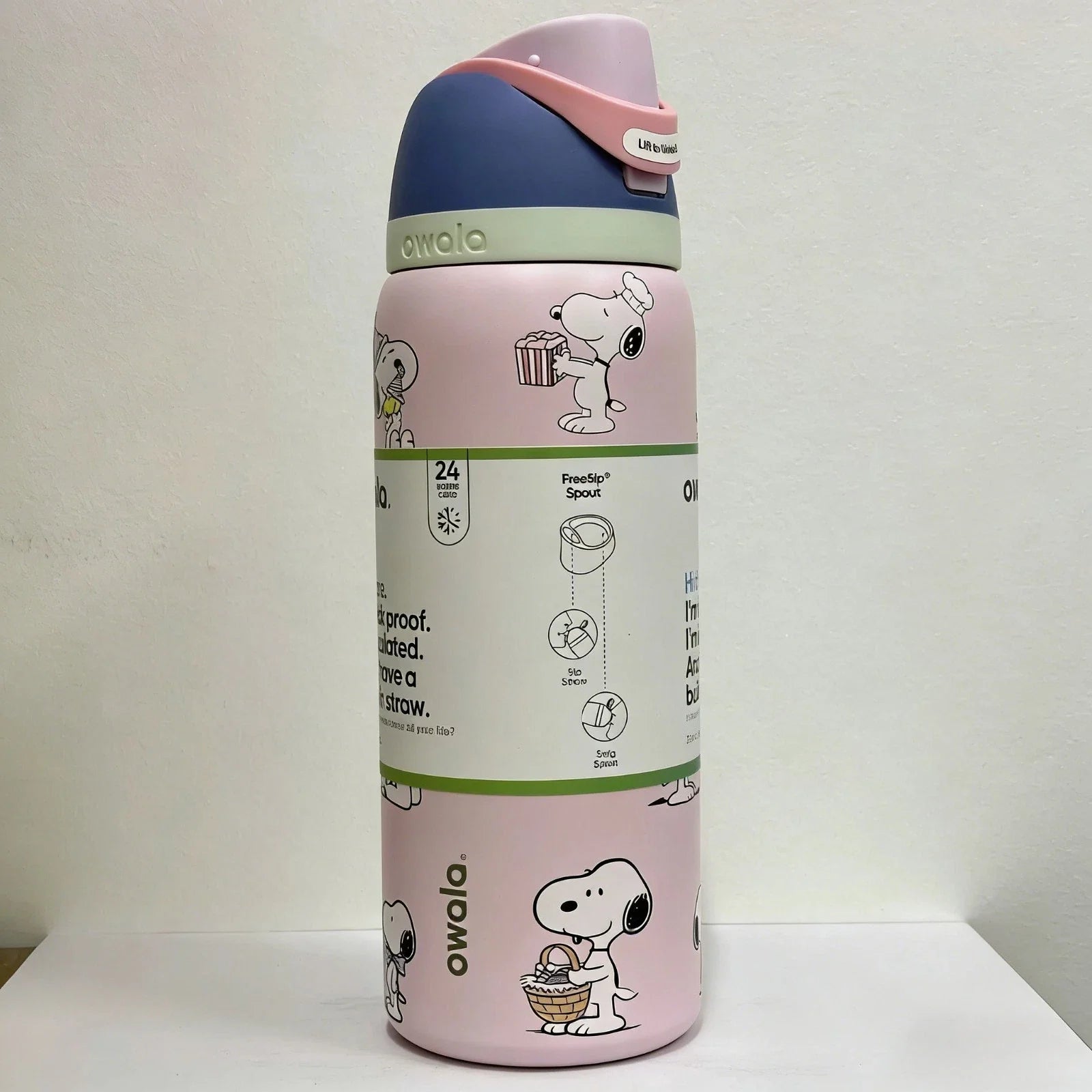 New Owala Snoopy Water Bottle Exclusive Tumbler 32oz
